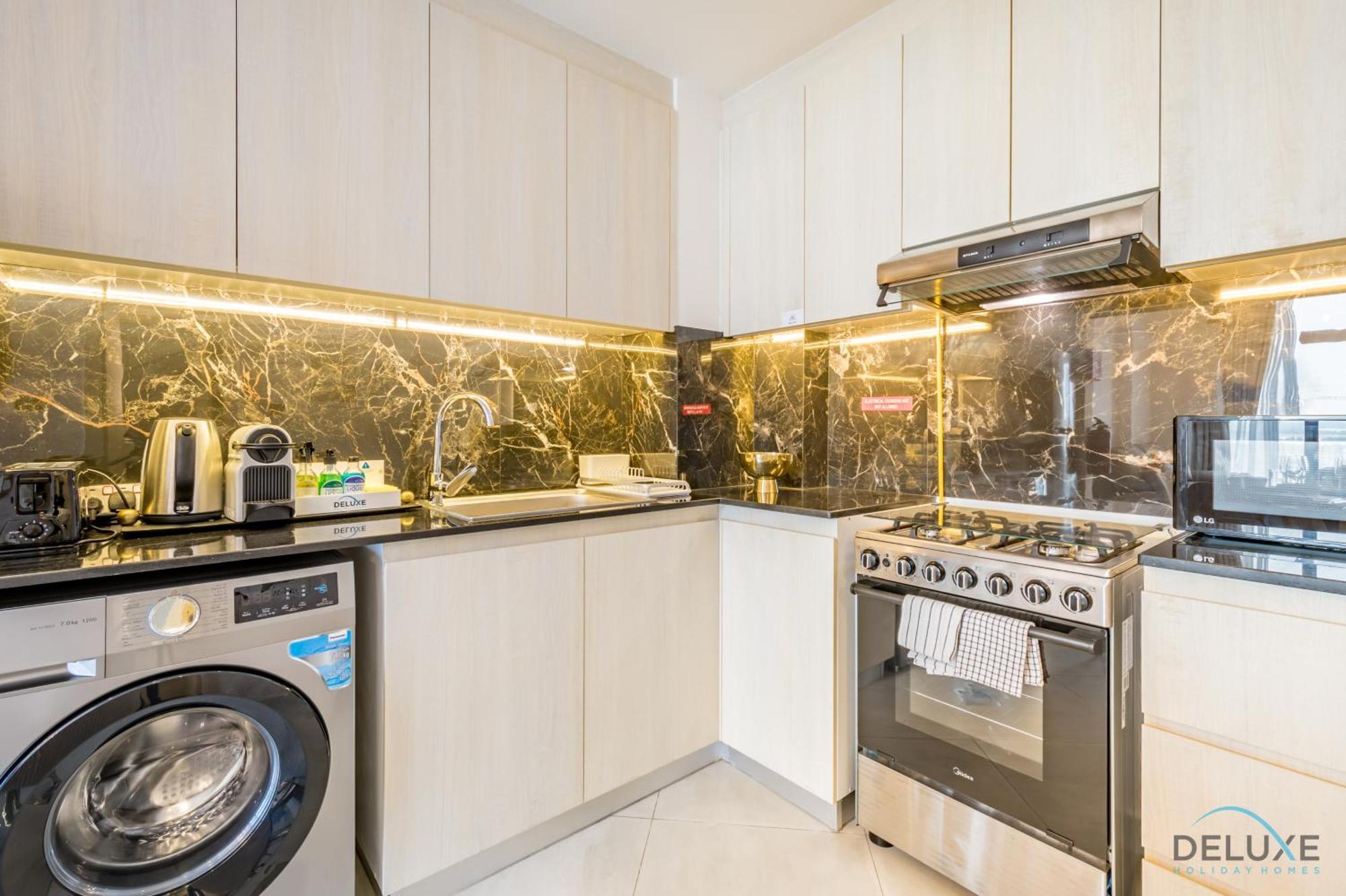 Inviting 1br In Binghatti Avenue, Al Jaddaf By Deluxe Apartment *